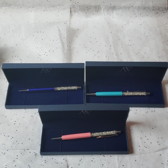 Authentic Crystal Black stones Writing Pen - Picture 5 of 8